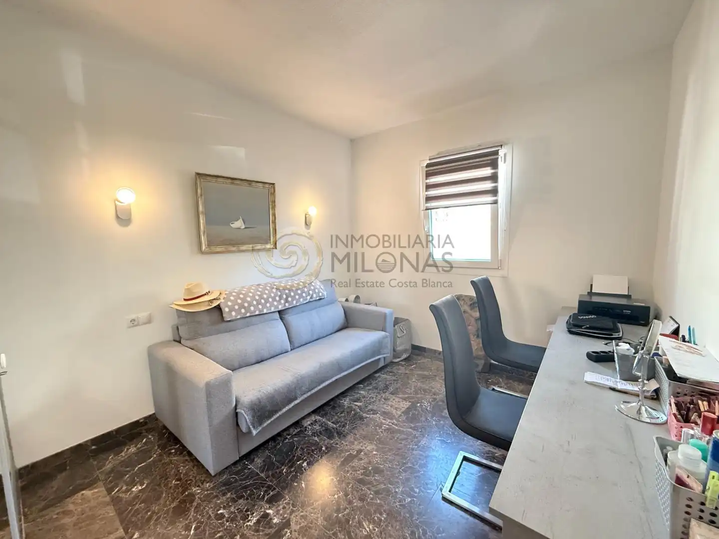 Sala de estar de Casa o chalet en venta en Benidorm con Aire acondicionado, Calefacción y Jardín privado