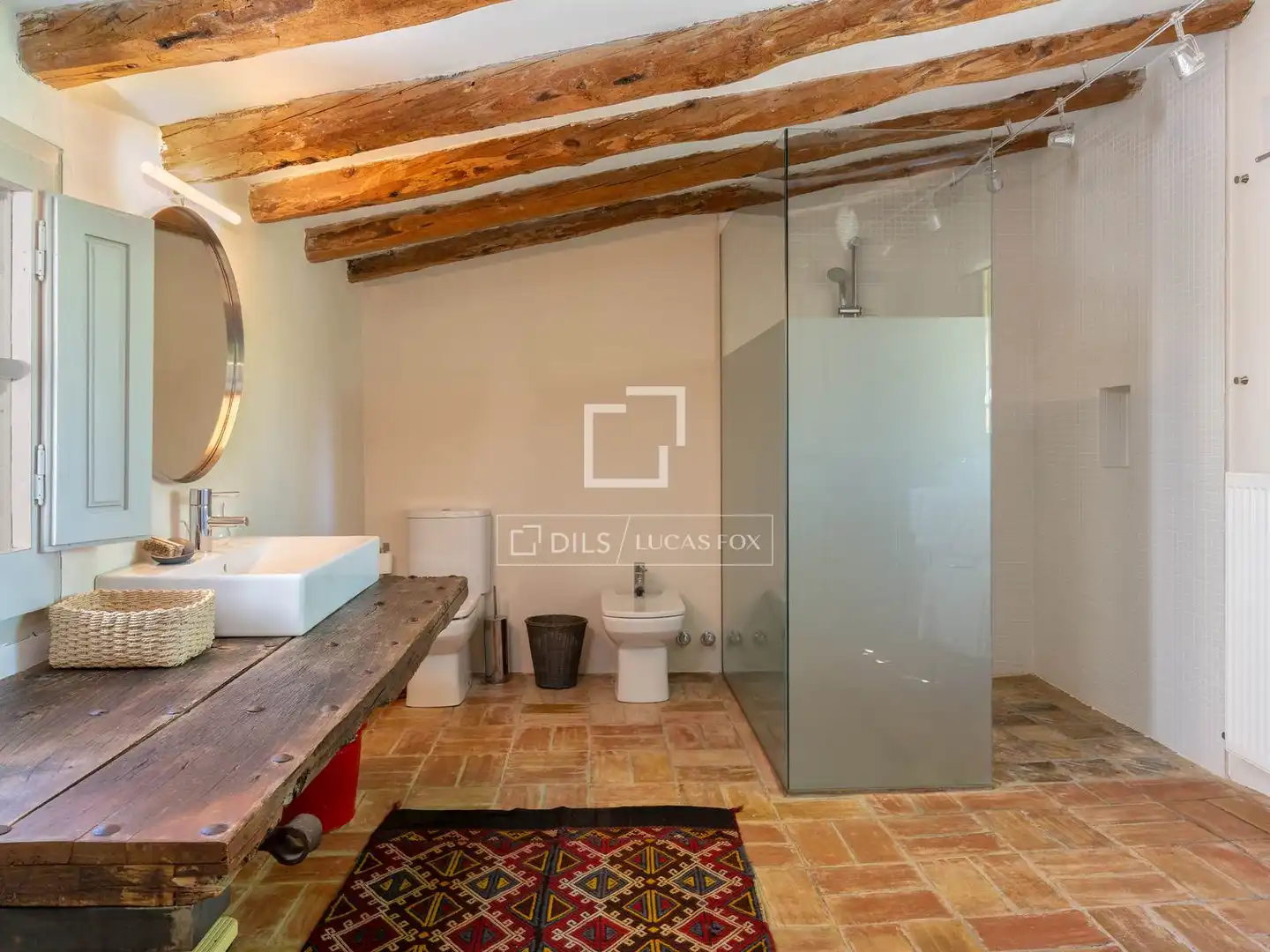 Baño de Finca rústica en venta en Garrigàs con Aire acondicionado, Calefacción y Jardín privado