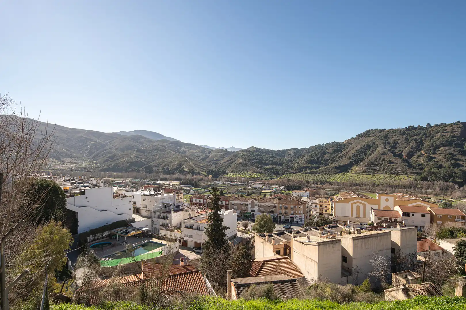 Vista exterior de Ático en venta en Cenes de la Vega con Aire acondicionado, Calefacción y Terraza