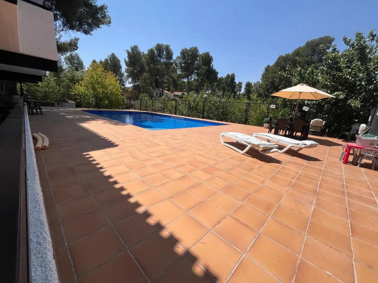 Piscina de Casa o xalet en venda en Almansa amb Aire condicionat, Calefacció i Jardí privat