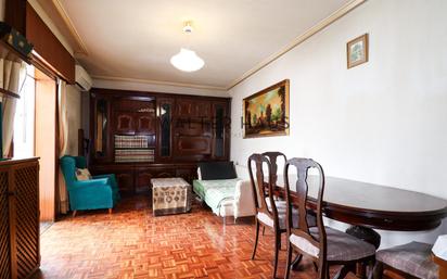 Living room of Flat for sale in  Madrid Capital  with Air Conditioner and Terrace