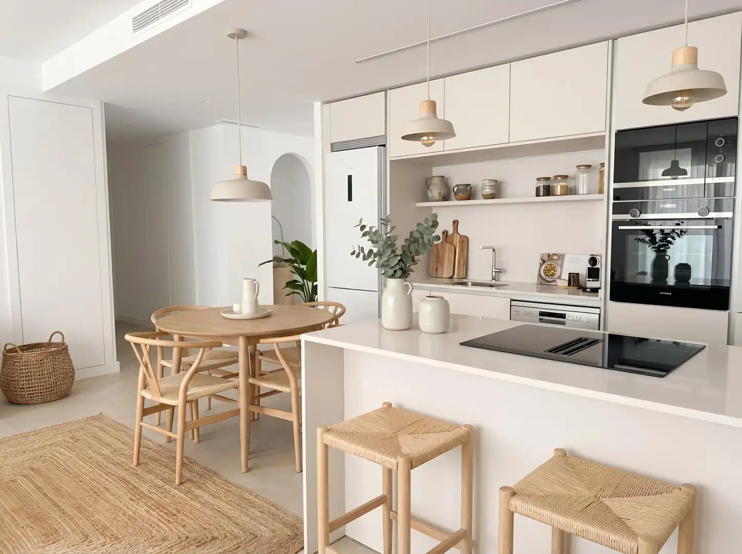 Cocina de Apartamento en venta en Marbella con Aire acondicionado, Calefacción y Jardín privado
