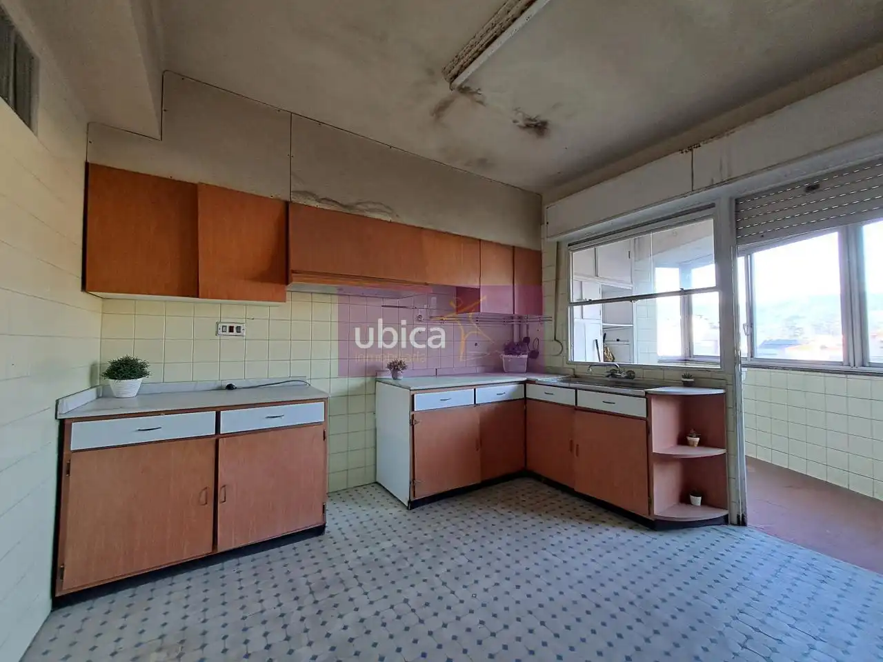 Cuina de Casa o xalet en venda en O Porriño  , Pontevedra