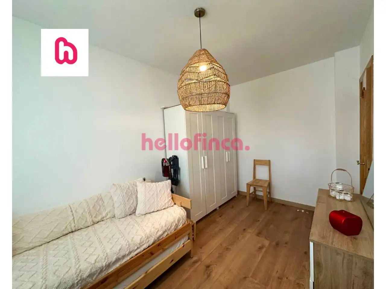 Bedroom of Flat for sale in Sant Celoni  with Air Conditioner, Heating and Parquet flooring