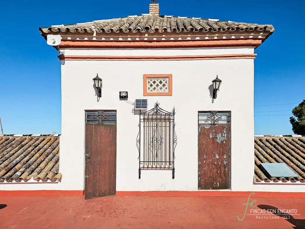 Exterior view of Country homes for sale in Puente Genil  with Terrace and Swimming Pool