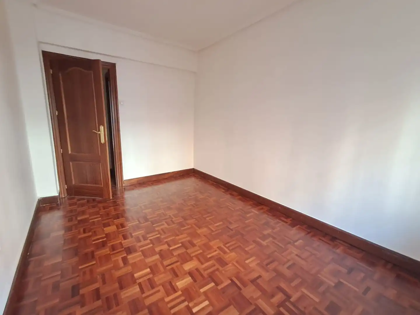 Bedroom of Flat for sale in Portugalete  with Balcony