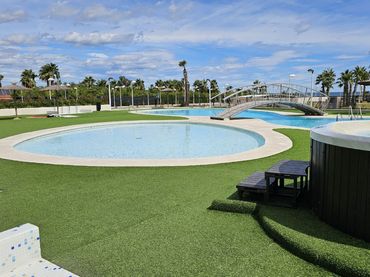 Apartment with pool for sale in Ratlla 4