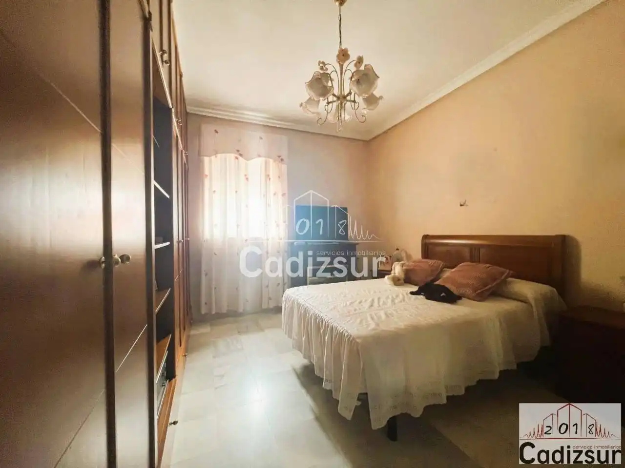 Habitación de Piso en venta en Cádiz con Balcón
