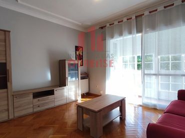 Flat with lift to rent in Casco Viejo