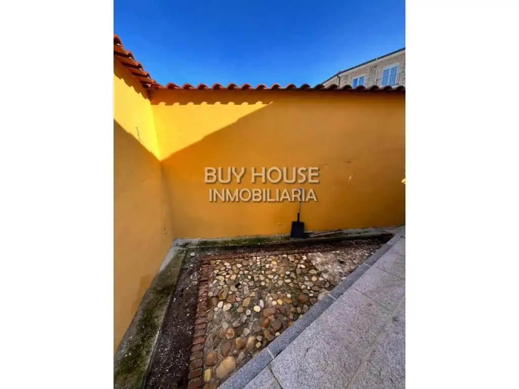Vista exterior de Casa o chalet en venta en Illescas