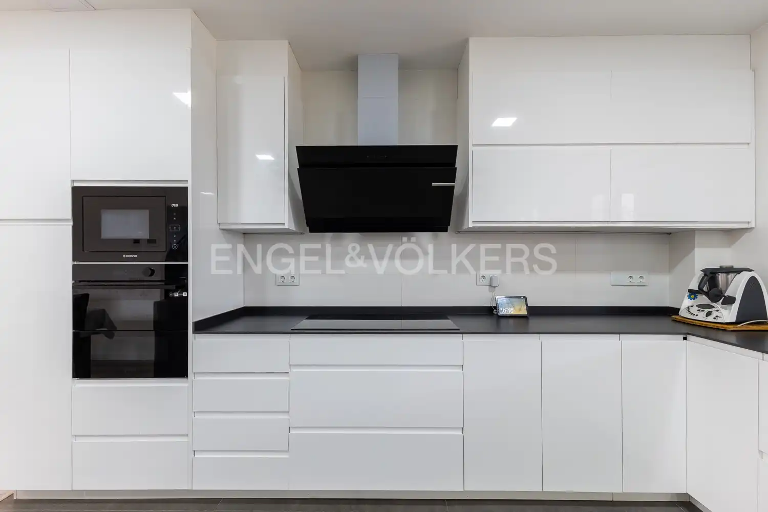 Kitchen of Houses for sale in L'Eliana  with Air Conditioner, Heating and Private garden
