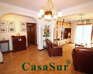 Sala d'estar de Apartament en venda en Valladolid Capital amb Terrassa