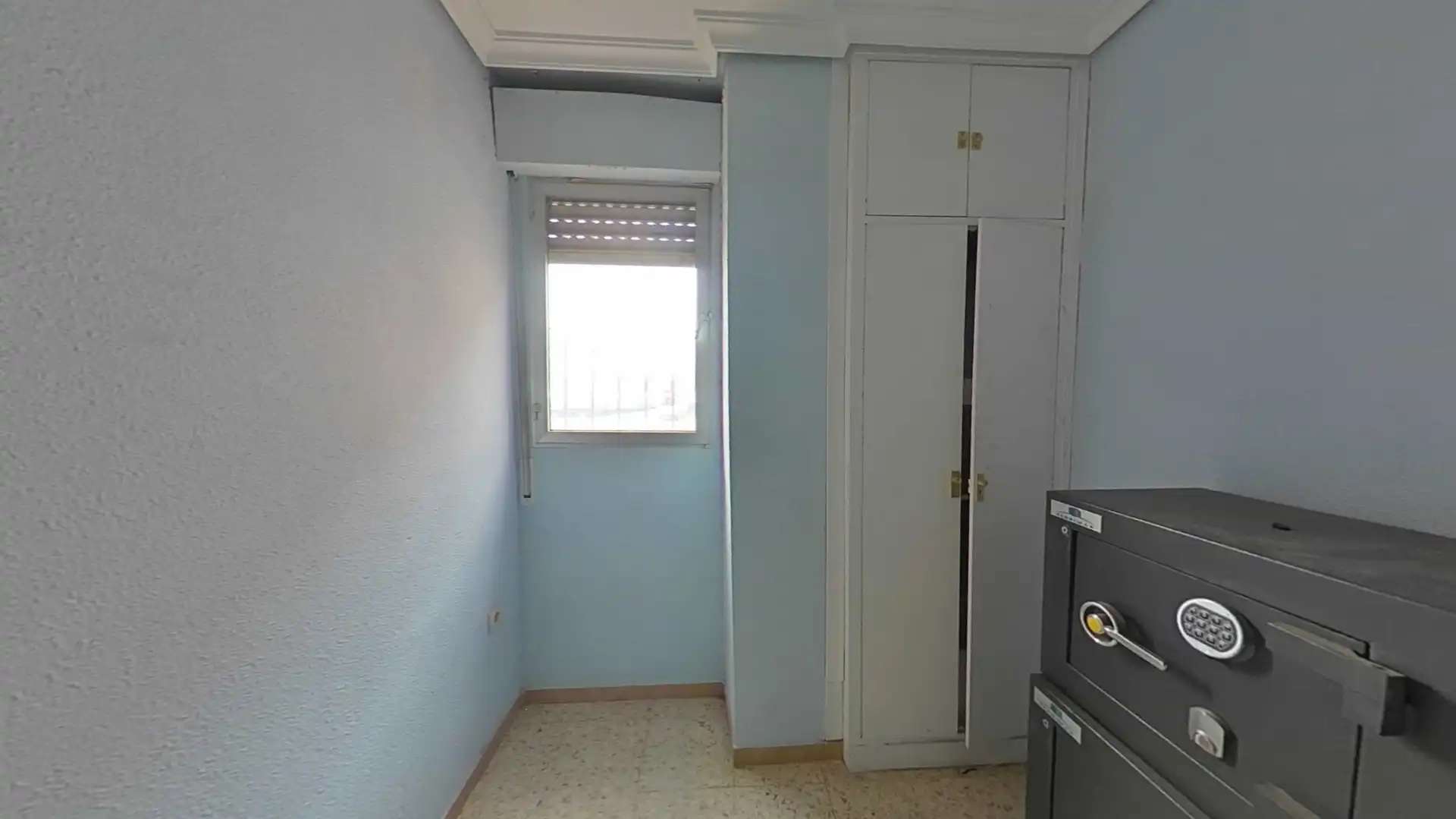 Bedroom of Flat for sale in Badajoz