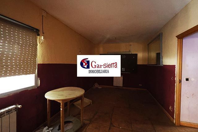 Flat for sale in  Madrid Capital  with Heating