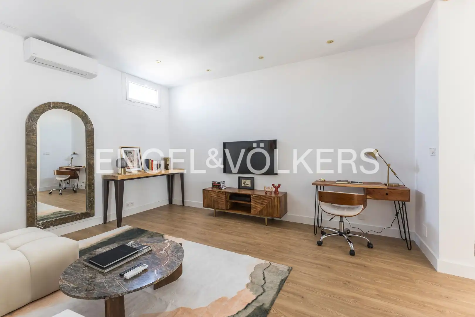 Maisonette zur Miete in Madrid mit Klimaanlage und Heizung