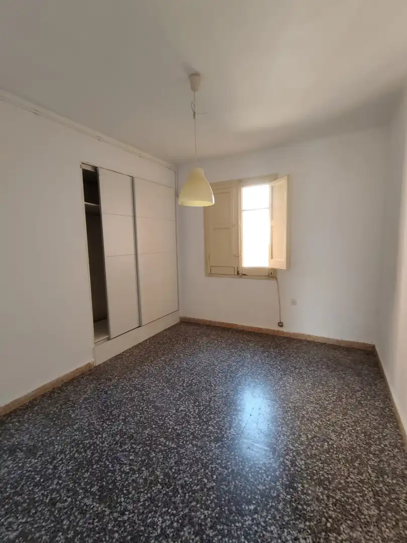 Dormitori de Pis en venda en Tarragona amb Parquet i Microones