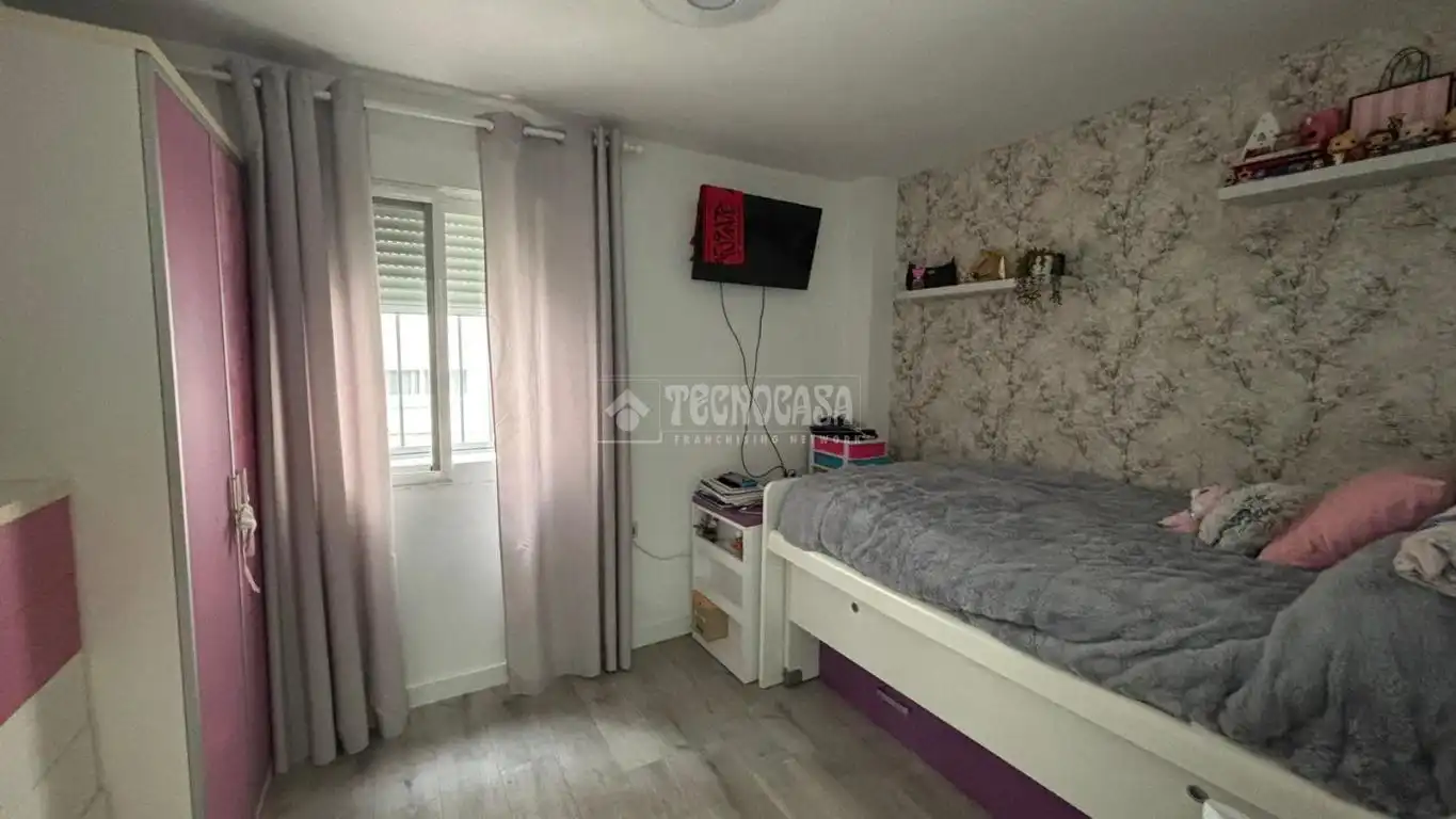 Habitación de Piso en venta en Mengíbar con Aire acondicionado y Parquet