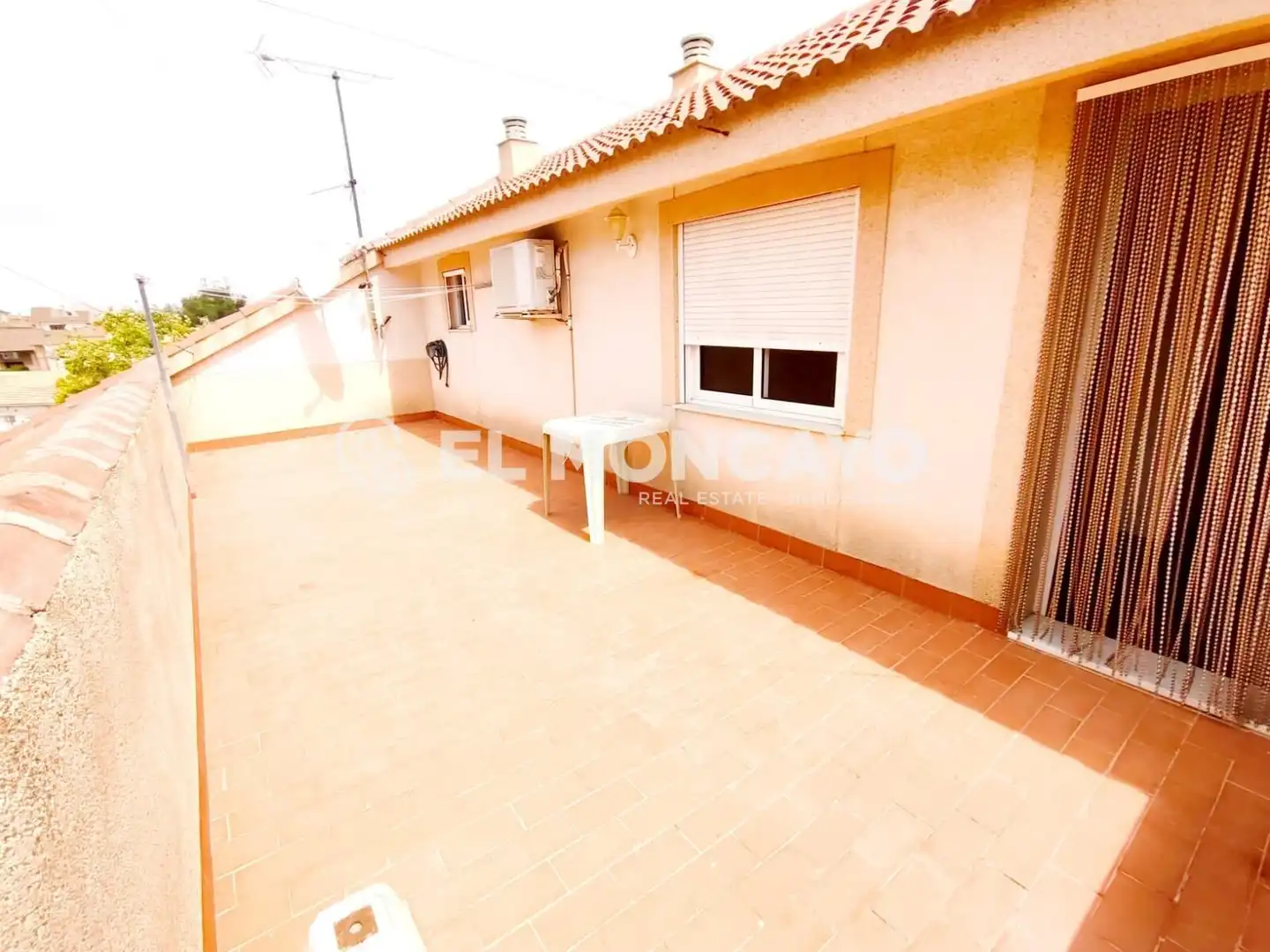 Adossat amb terrassa en venda a Calle PINTOR SOROLLA, imagen 2