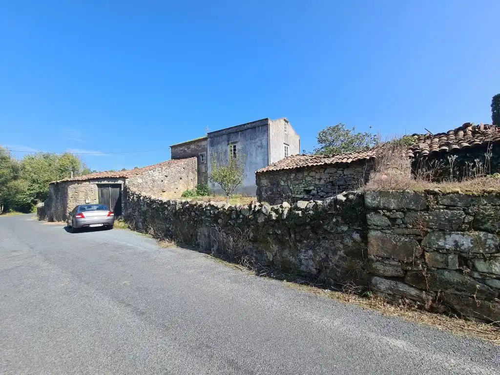 Casa en venta en Boiro, imagen 2