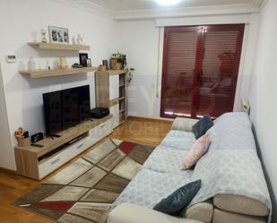 Sala d'estar de Apartament en venda en  Logroño