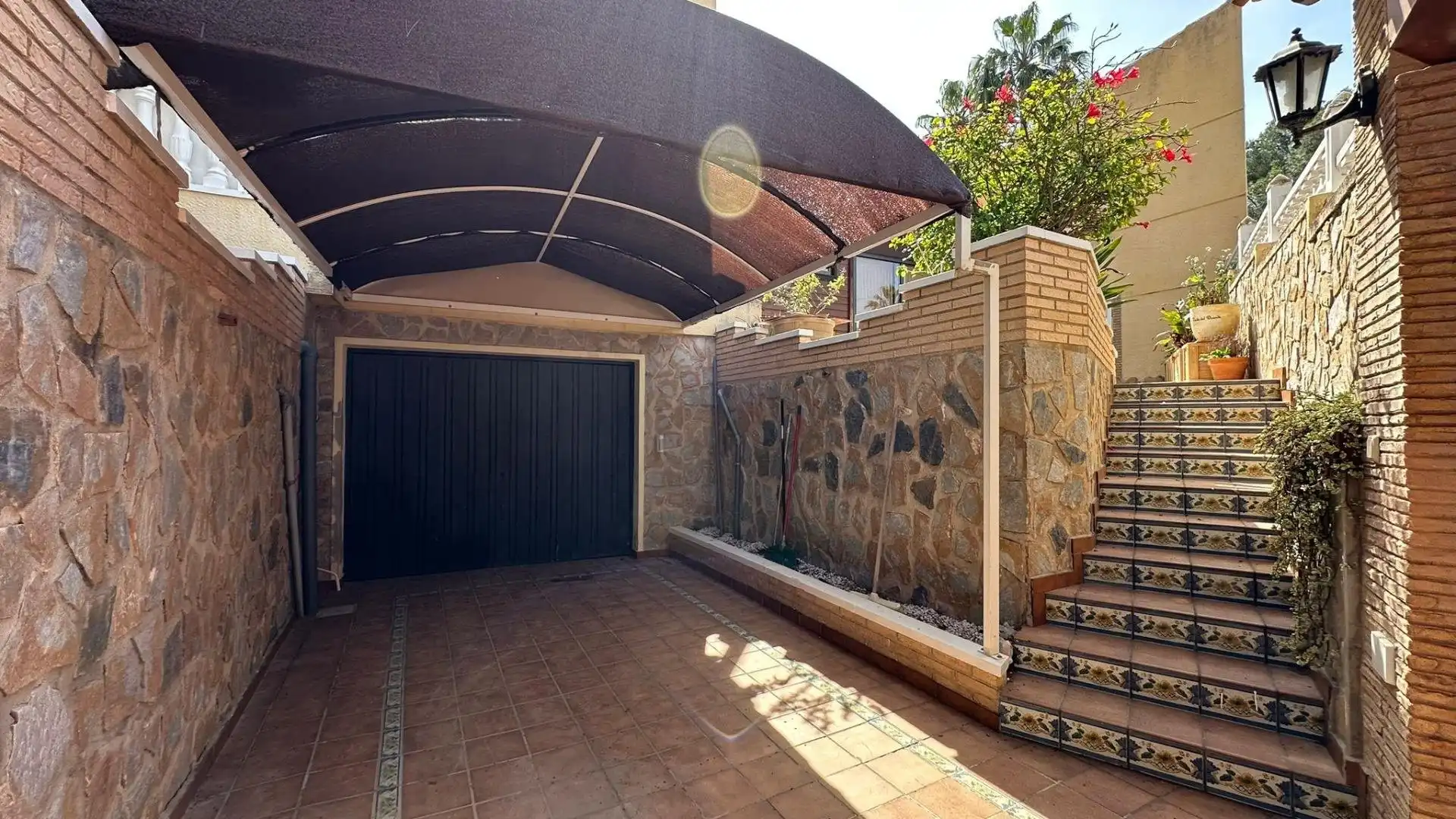 Terraza de Casa o chalet en venta en Torrevieja con Calefacción, Jardín privado y Piscina