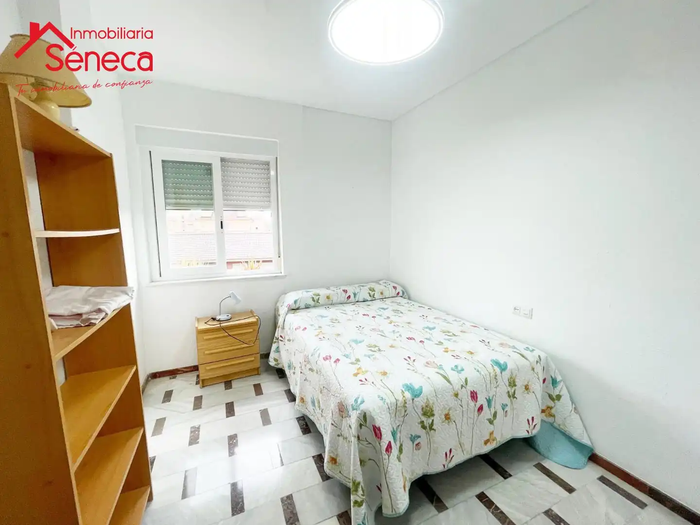 Habitación de Piso de alquiler en Córdoba con Aire acondicionado, Terraza y Amueblado
