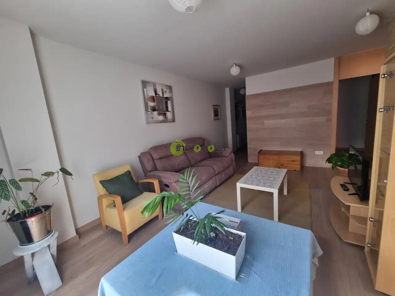 Habitación de Piso en venta en Cangas  con Calefacción y Trastero