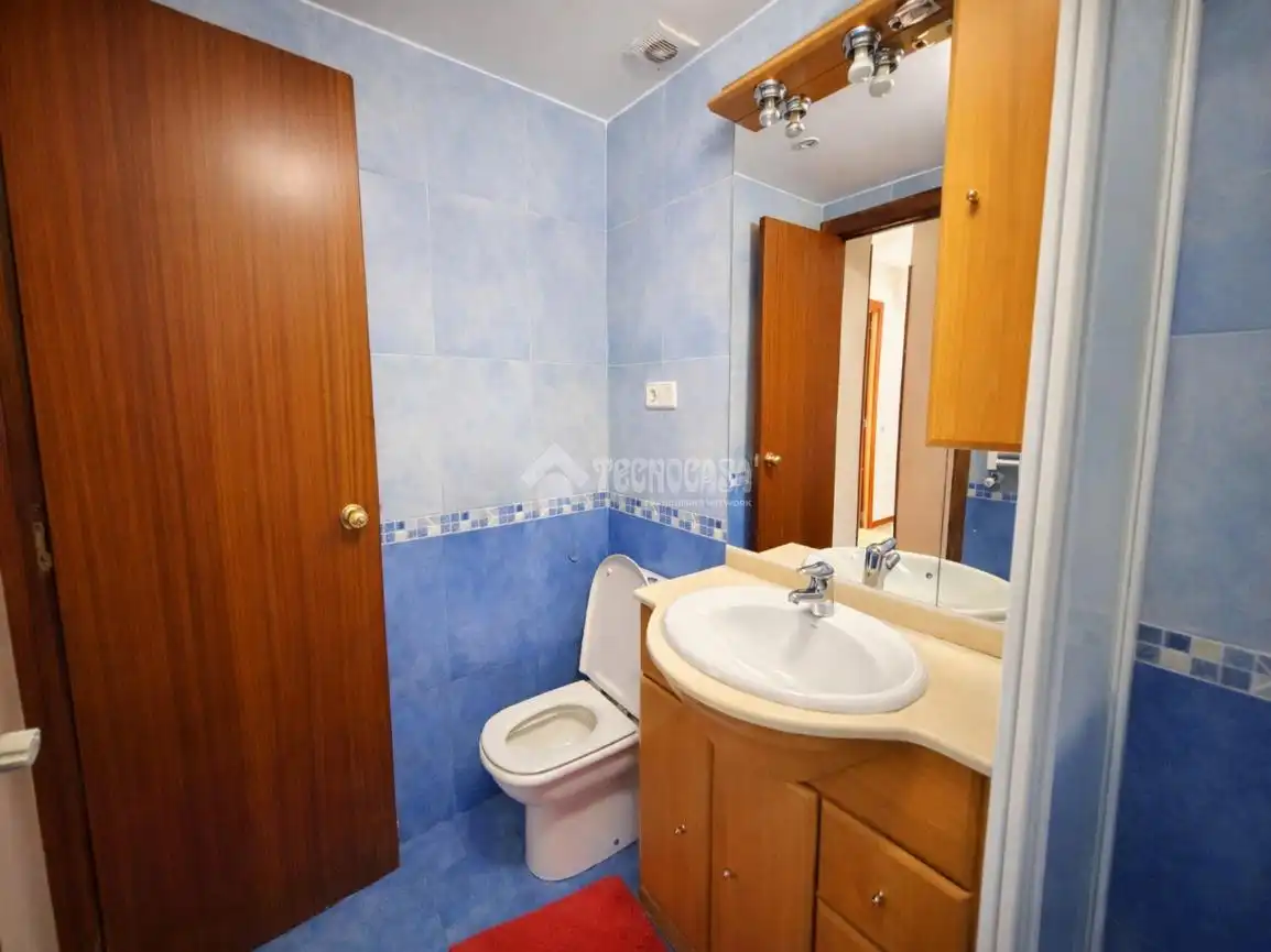 Badezimmer von Wohnung zum Verkauf in Madrid mit Heizung und Gemeinschaftspool
