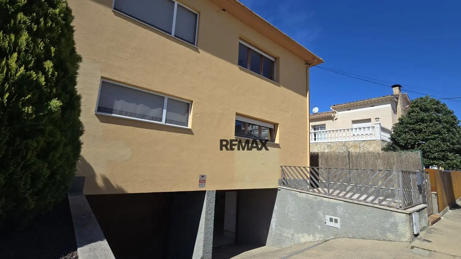 Detached house with garden for sale in Calle CL ISAAC ALBENIZ, imagen 21