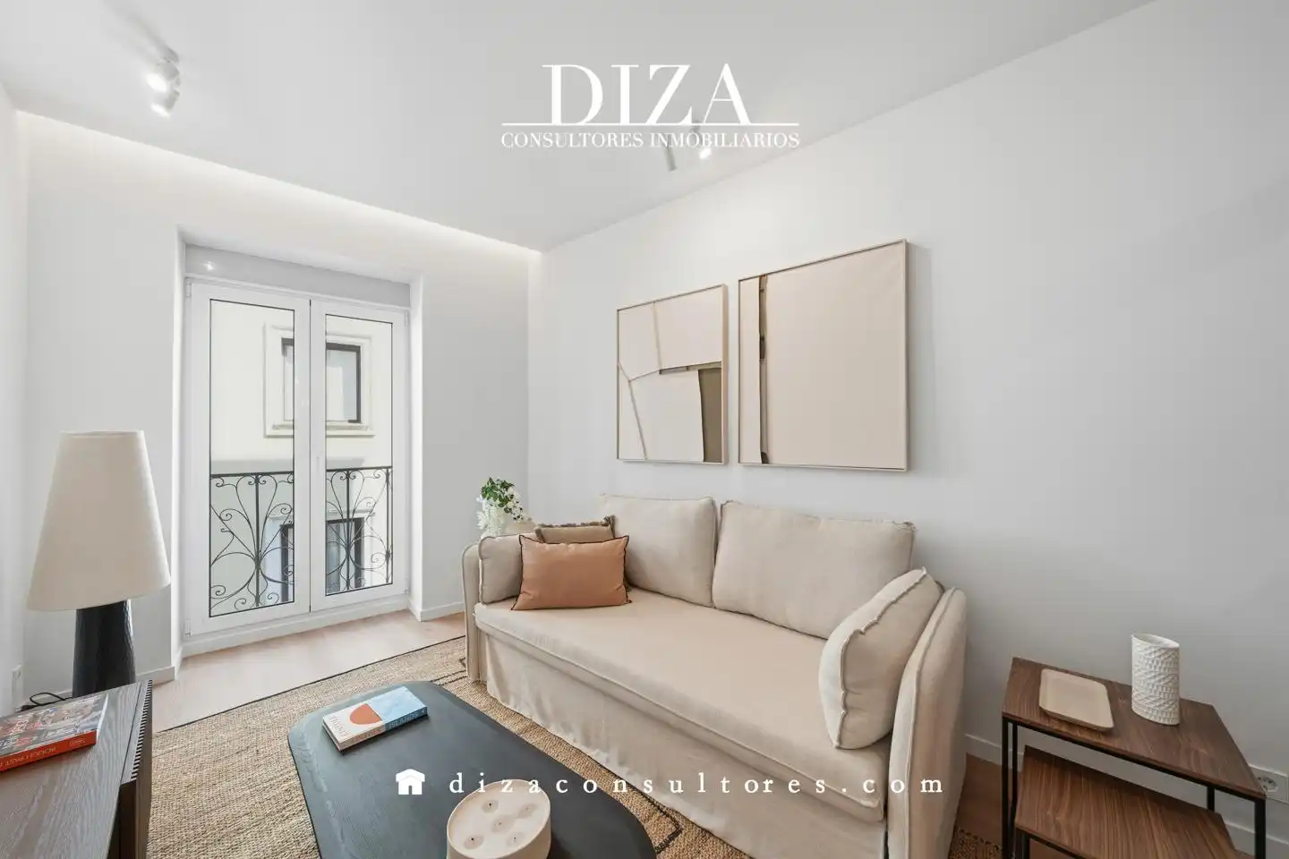 Piso con terraza en venta en Calle de las Infantas