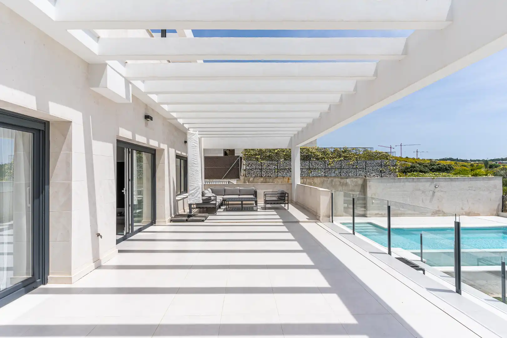 Terrassa de Casa o xalet en venda en Majadahonda amb Calefacció, Jardí privat i Piscina