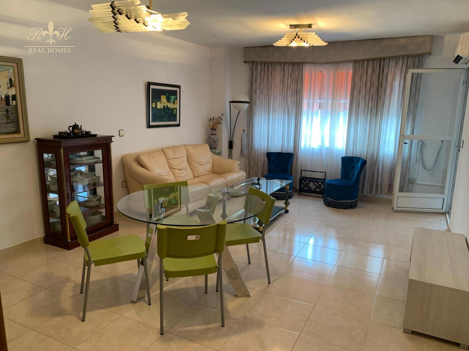 Flat for sale in Pais Valencia, Pueblo - Urbanizaciones