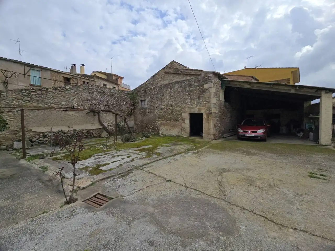 Vista exterior de Casa o xalet en venda en Cervià de Ter amb Calefacció, Jardí privat i Terrassa