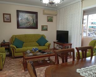 Living room of Flat to rent in  Madrid Capital  with Air Conditioner, Heating and Terrace