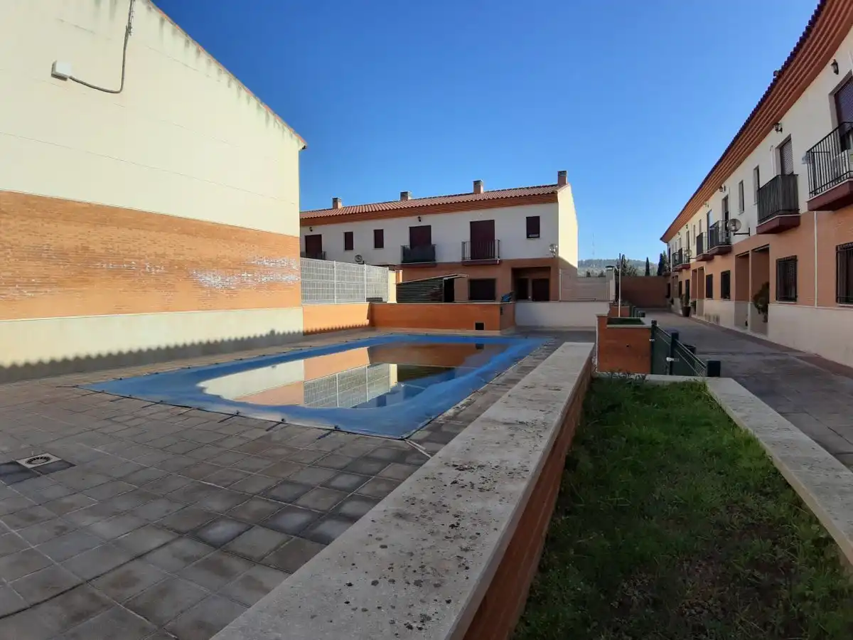 Swimming pool of Detached homes for rent in Alcázar de San Juan  with Heating