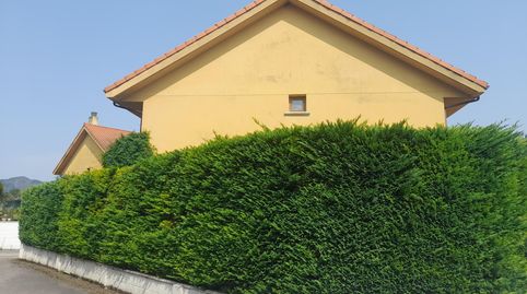 Foto 2 de Casa adosada en venta en Calle Rotizas, 1, Penagos, Cantabria