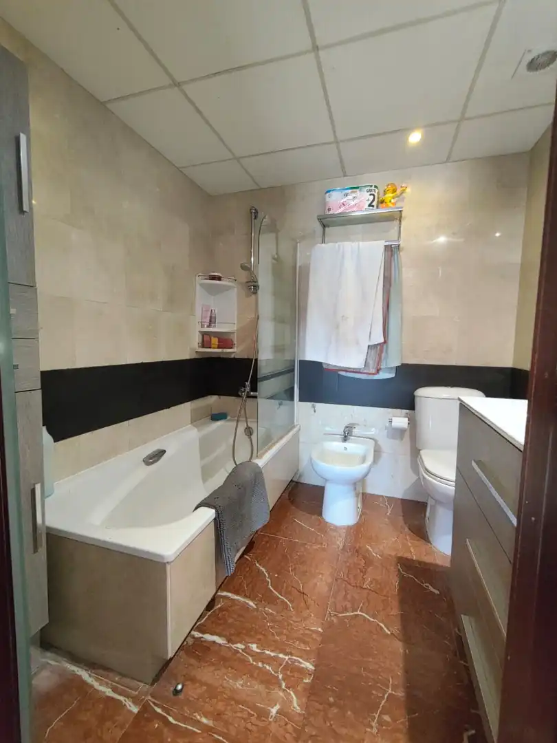 Piso en venta en Calle Arenisca, Santa Cristina - San Rafael