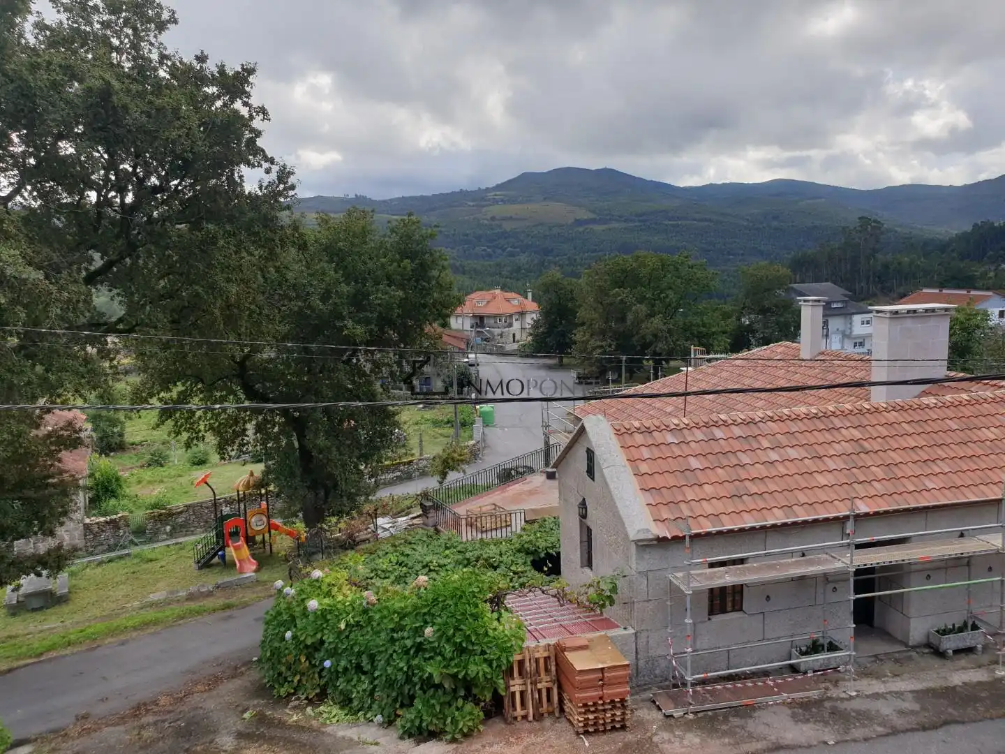 Vista exterior de Casa o chalet en venta en Campo Lameiro con Jardín privado
