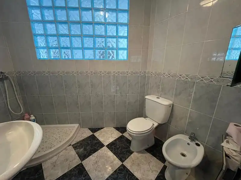 Baño de Finca rústica en venta en Huesa con Calefacción, Jardín privado y Terraza