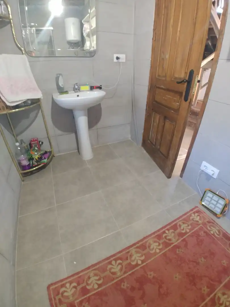 Bany de Casa adosada en venda en Reinosa amb Terrassa, Traster i Balcó