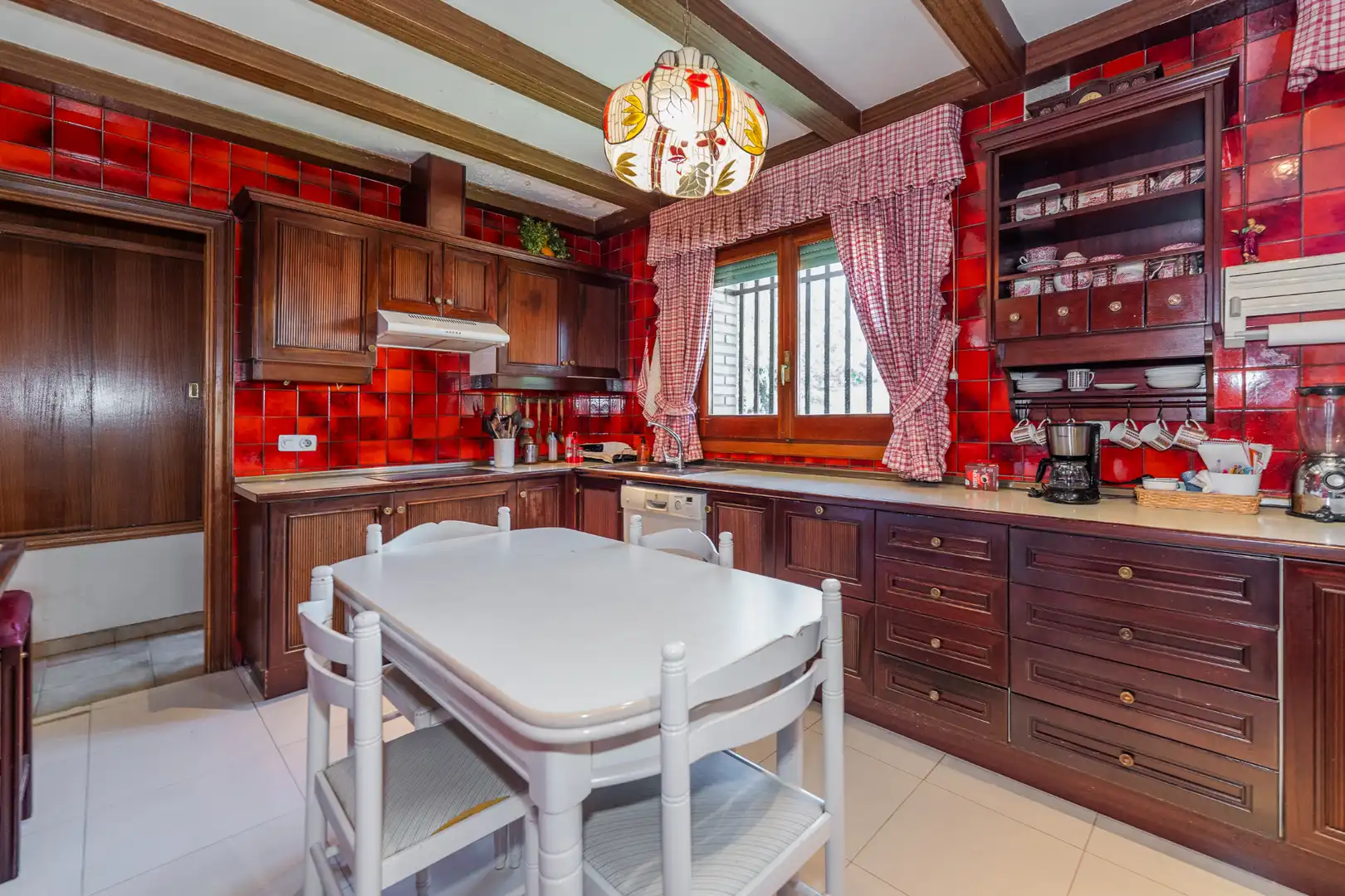 Kitchen of Houses for sale in El Molar (Madrid)  with Air Conditioner, Heating and Private garden