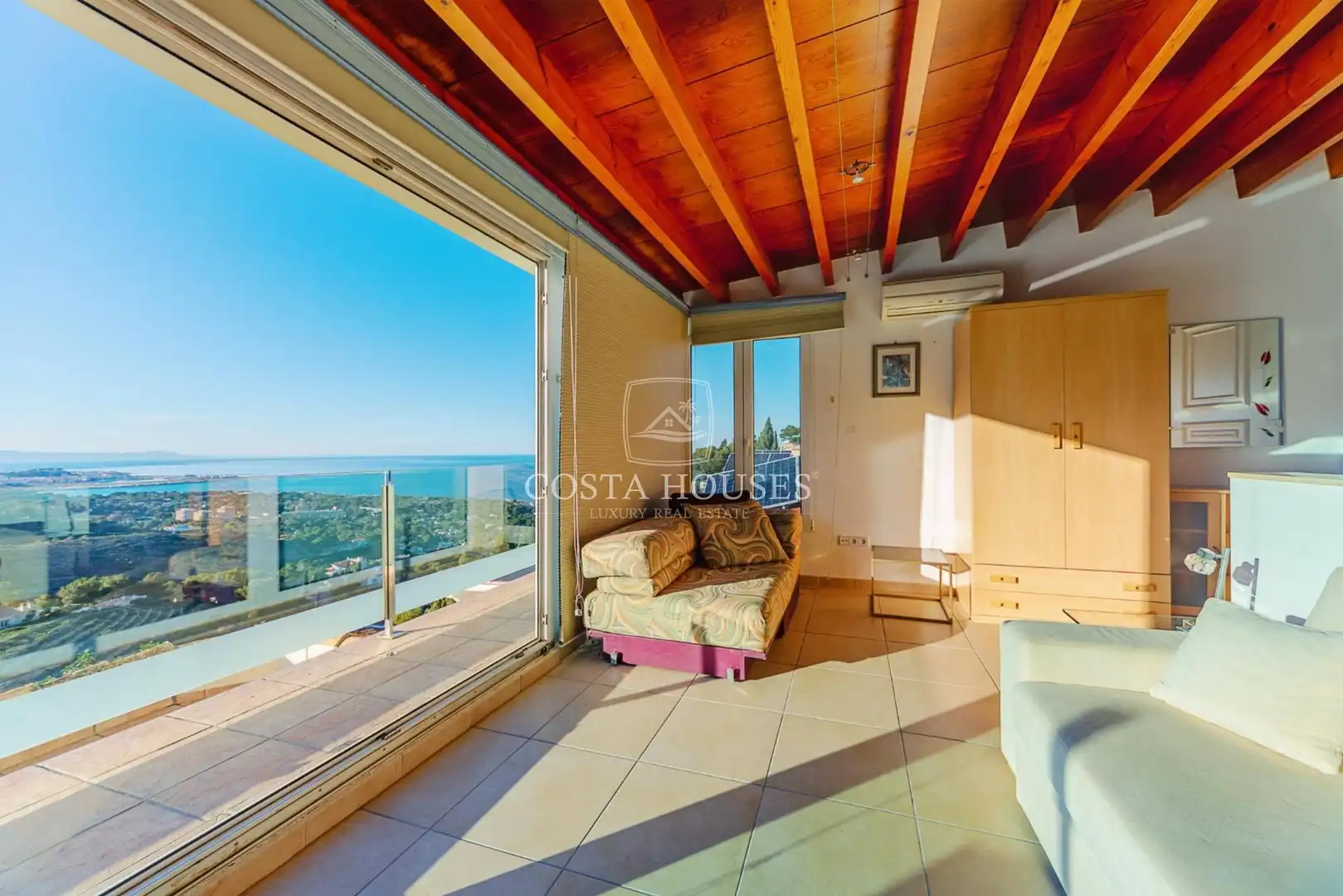 Balcony of Houses for sale in Dénia  with Air Conditioner, Heating and Private garden