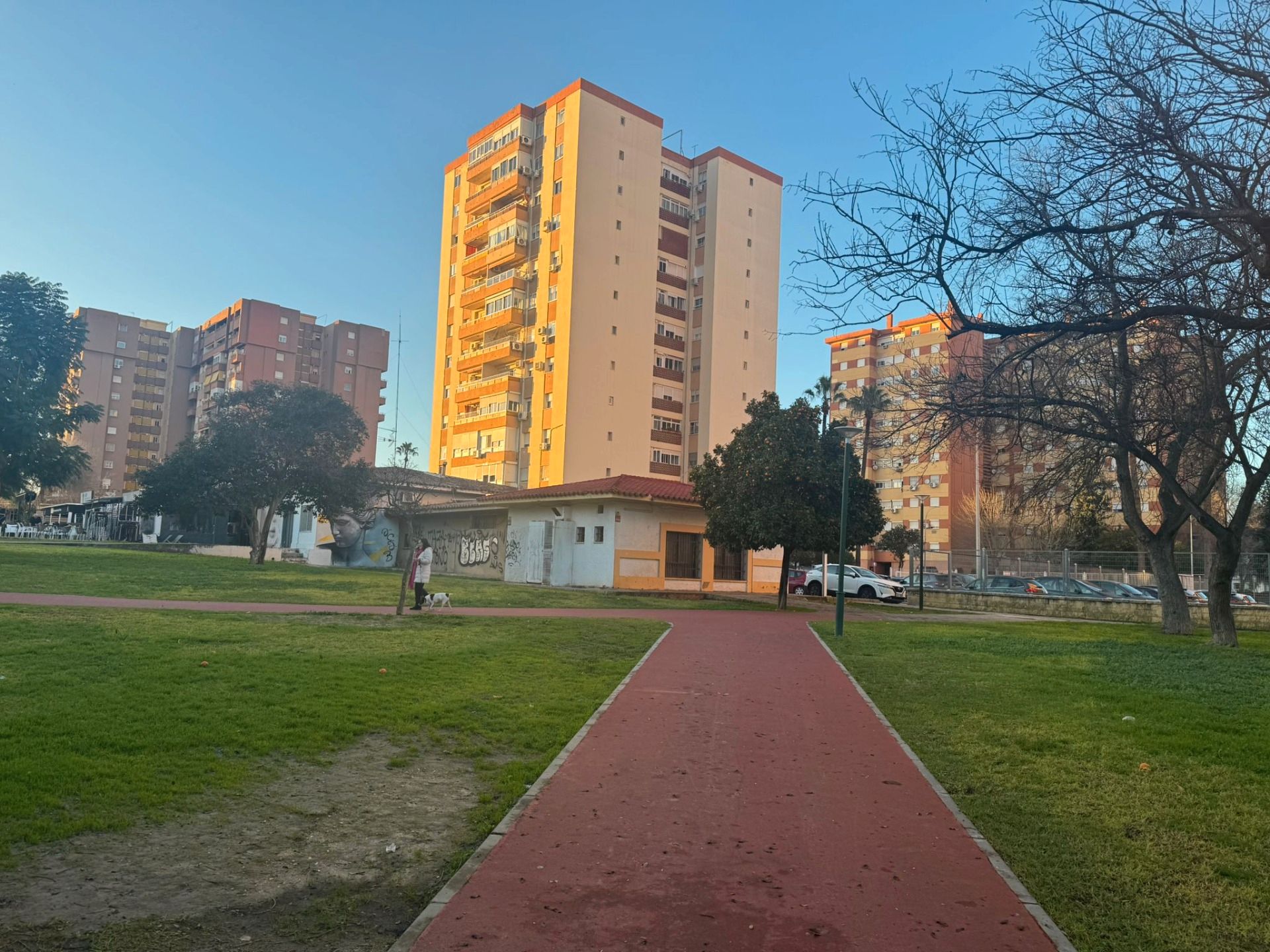 Exterior view of Flat to rent in Jerez de la Frontera  with Air Conditioner