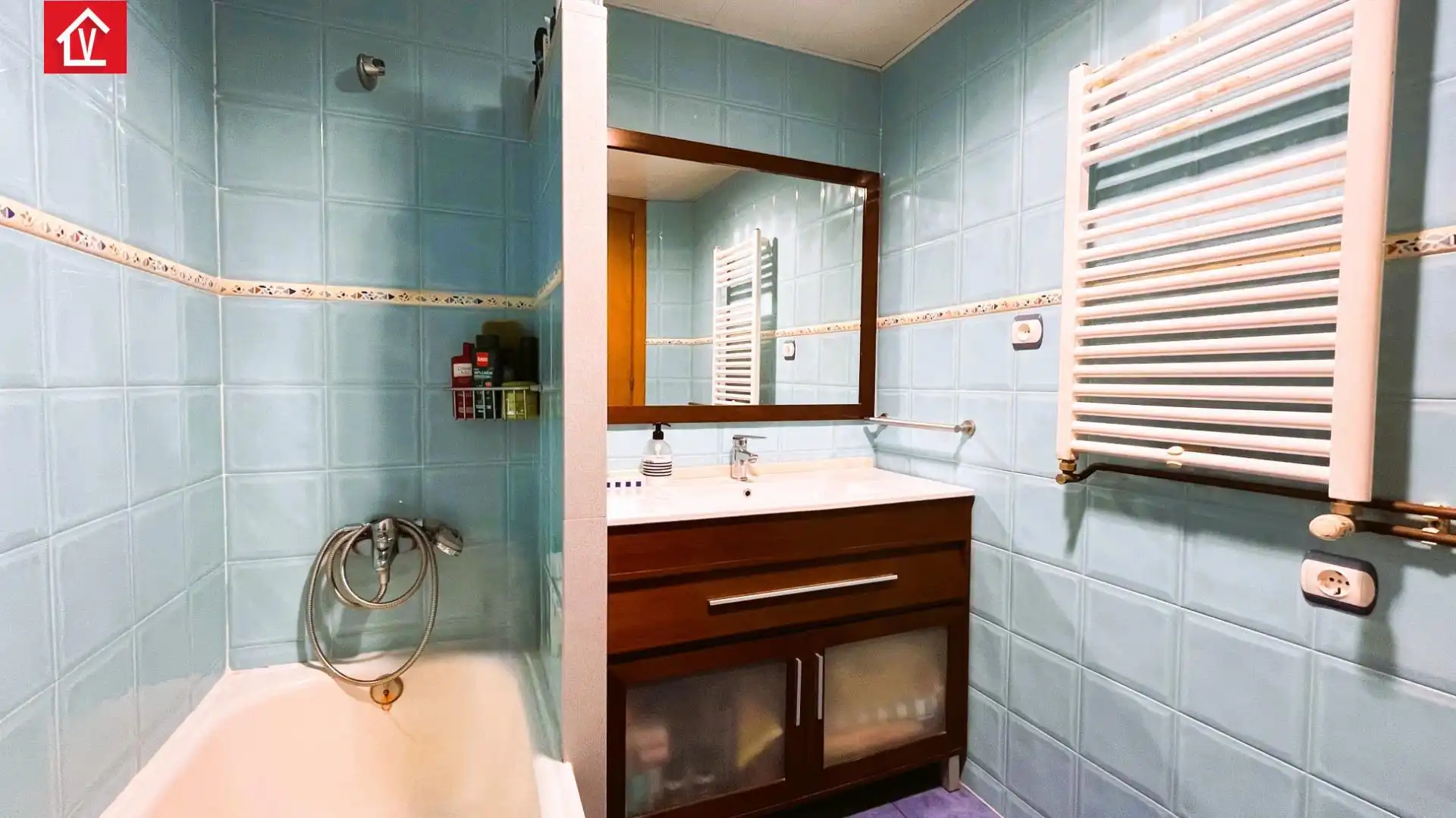 Baño de Piso en venta en Sabadell con Aire acondicionado, Calefacción y Terraza