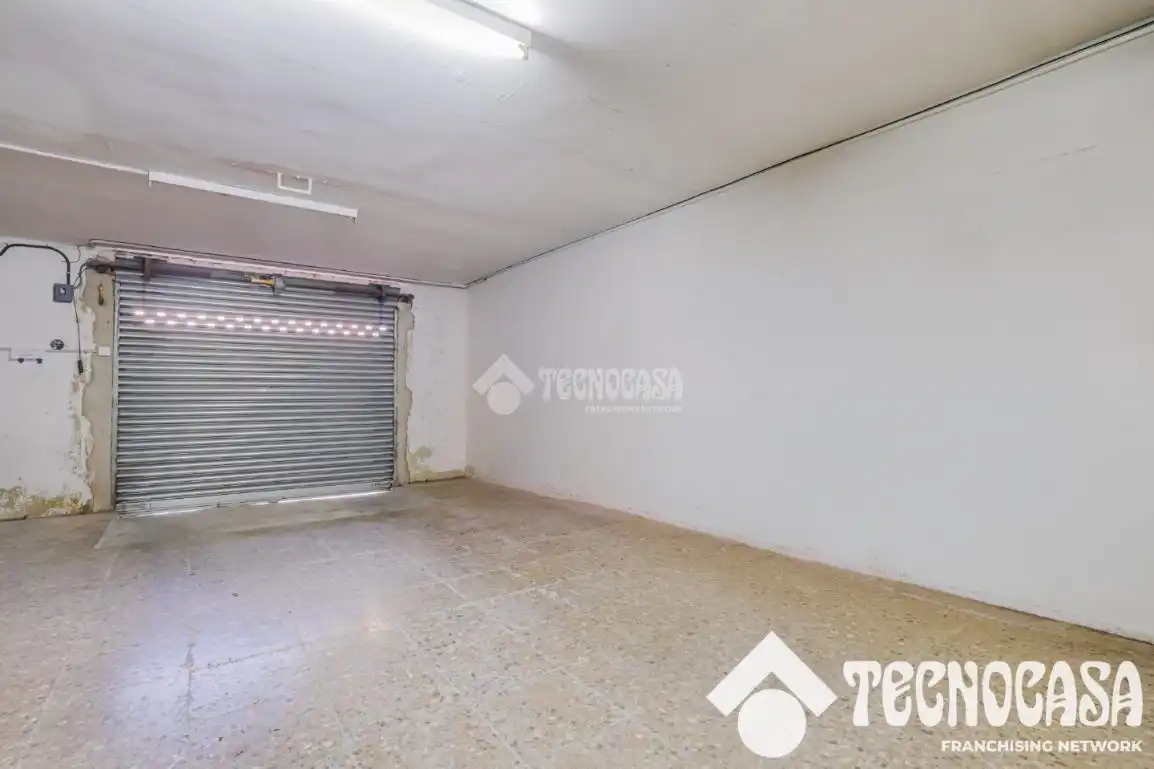 Local comercial en venda a Centre, imagen 4