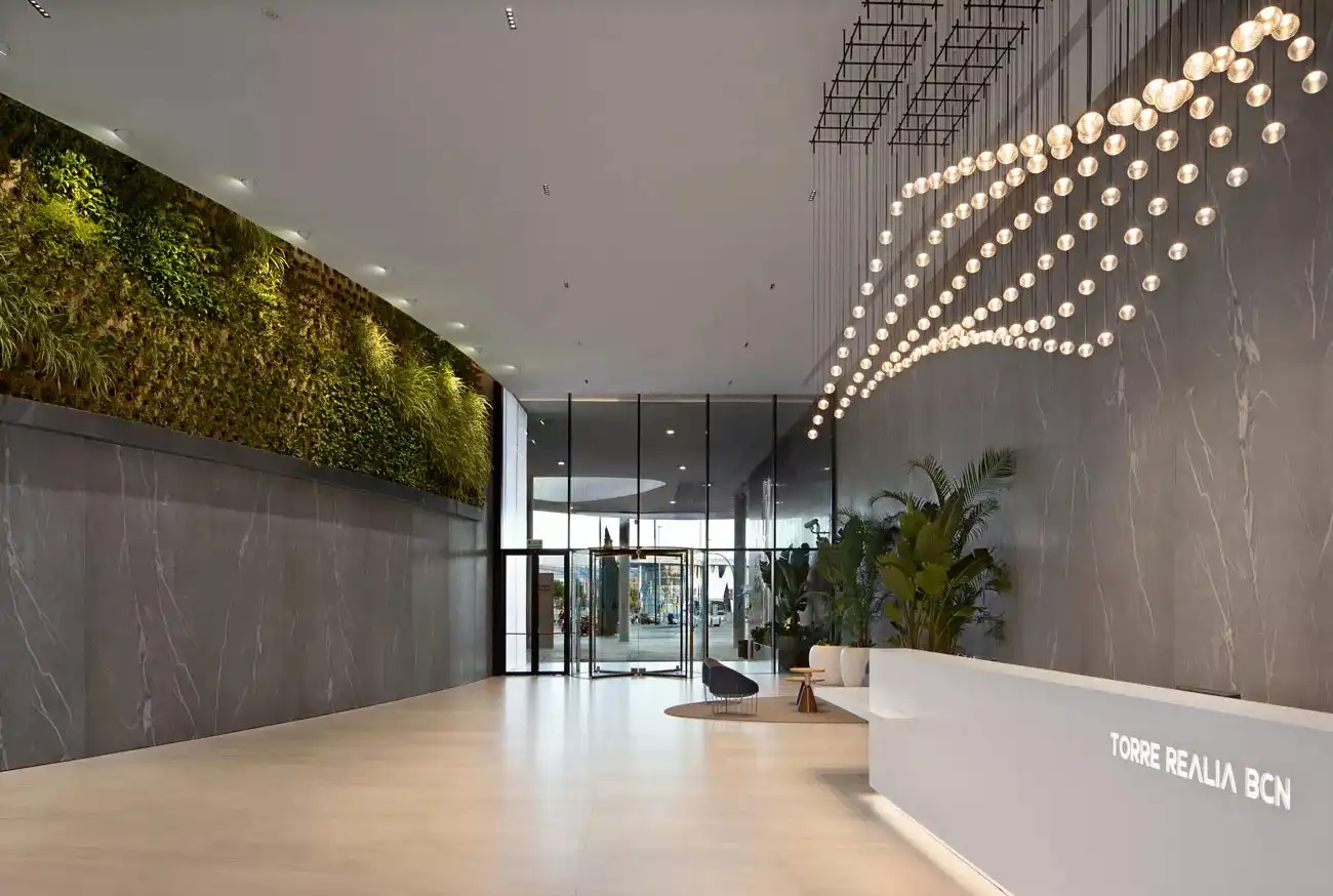 Büro zur Miete in L'Hospitalet de Llobregat mit Klimaanlage und Heizung