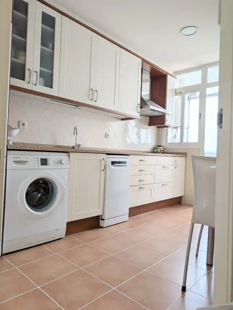 Kitchen of Flat for sale in  Madrid Capital  with Air Conditioner and Balcony