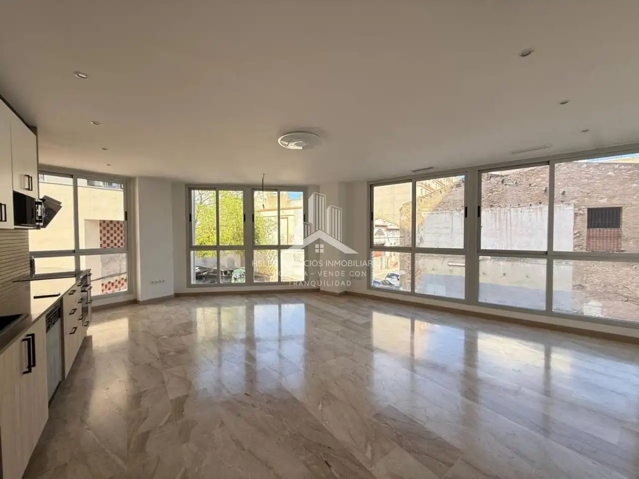 Vista exterior de Piso en venta en Castellón de la Plana / Castelló de la Plana con Aire acondicionado, Calefacción y Alarma