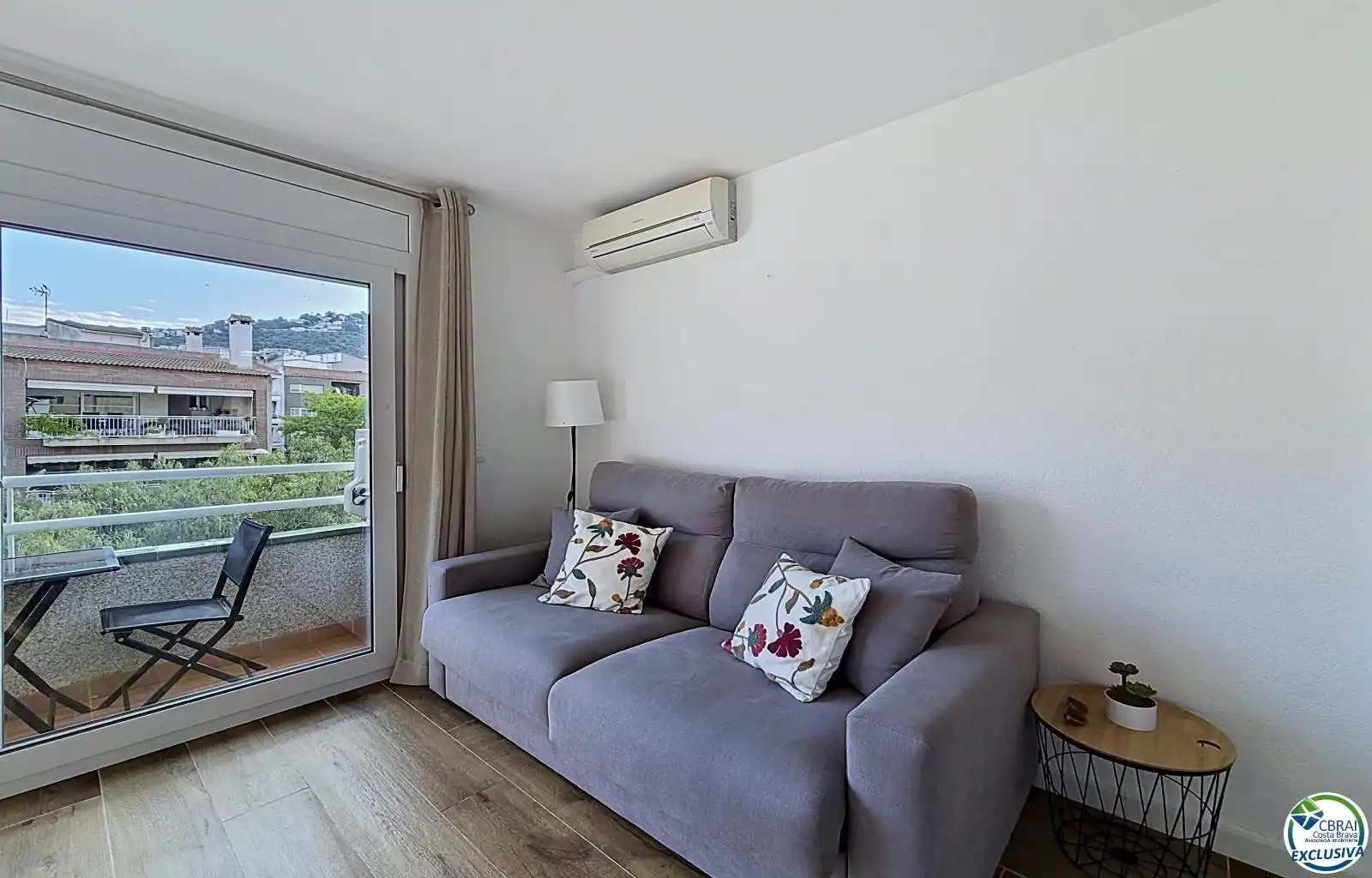 Living room of Flat for sale in Roses  with Air Conditioner, Terrace and Furnished