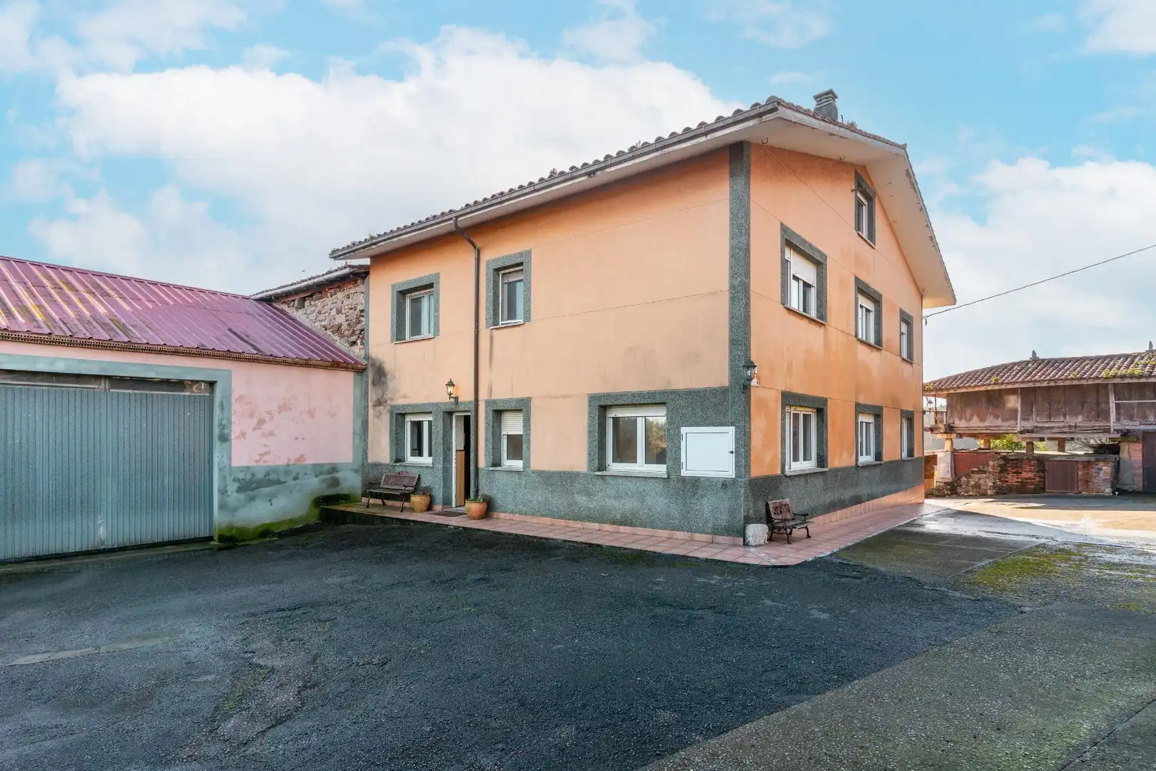 Vista exterior de Casa o chalet en venta en Carreño con Calefacción, Jardín privado y Trastero